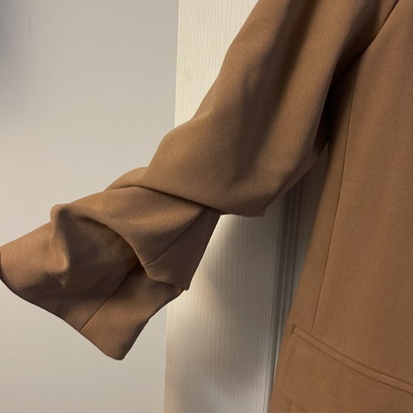 Banana Republic Tan Ruched-sleeve blazer - Picture 4 of 5